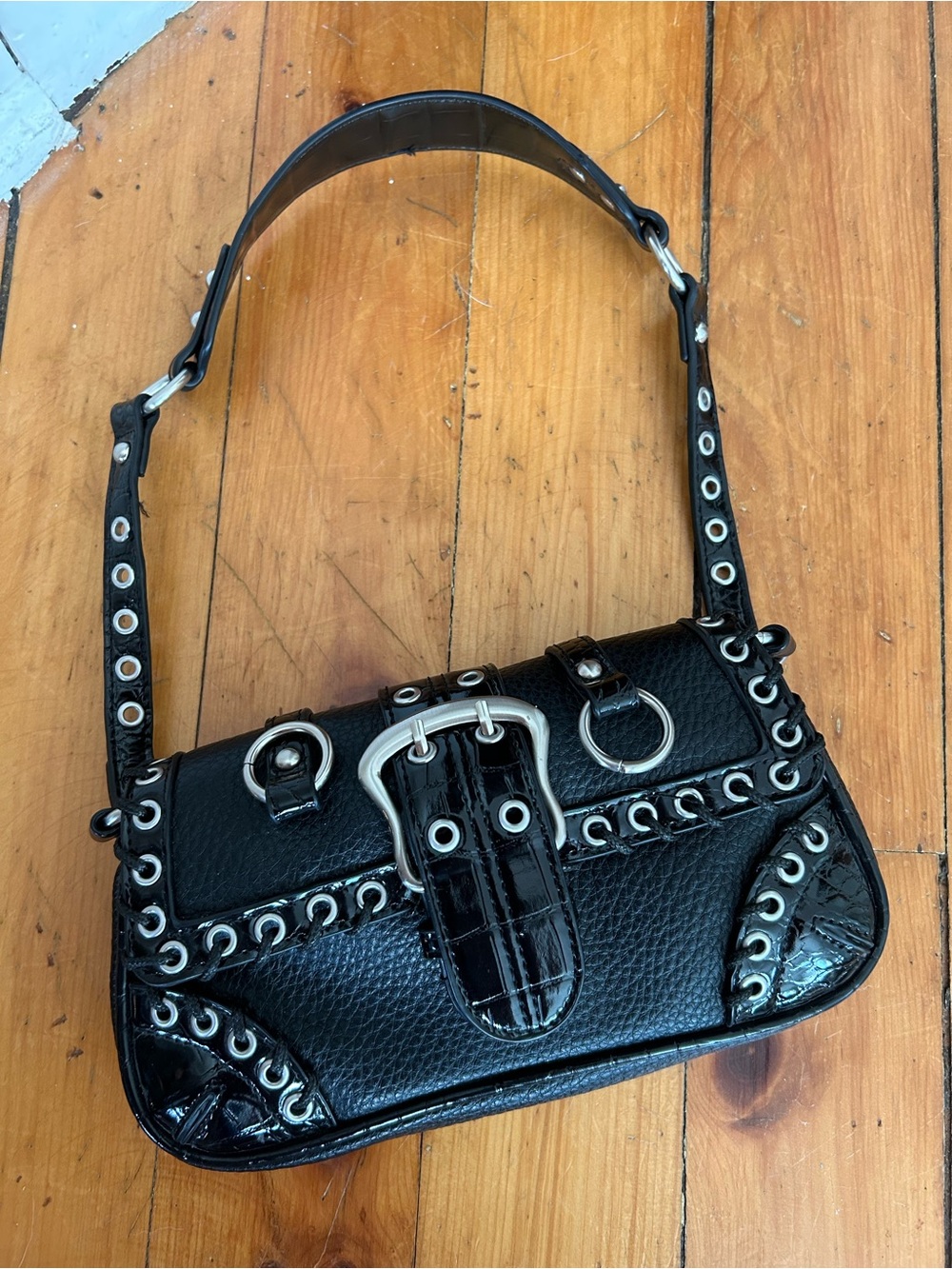 Urban outfitters black Silence + Noise Jade Laced Rivet Bag - Picture 2 of 8